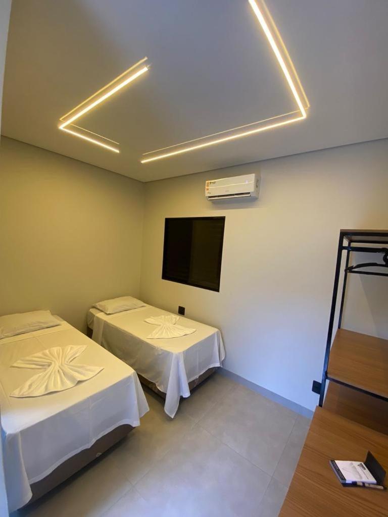 Village Prime Hotel Miguelopolis Buitenkant foto